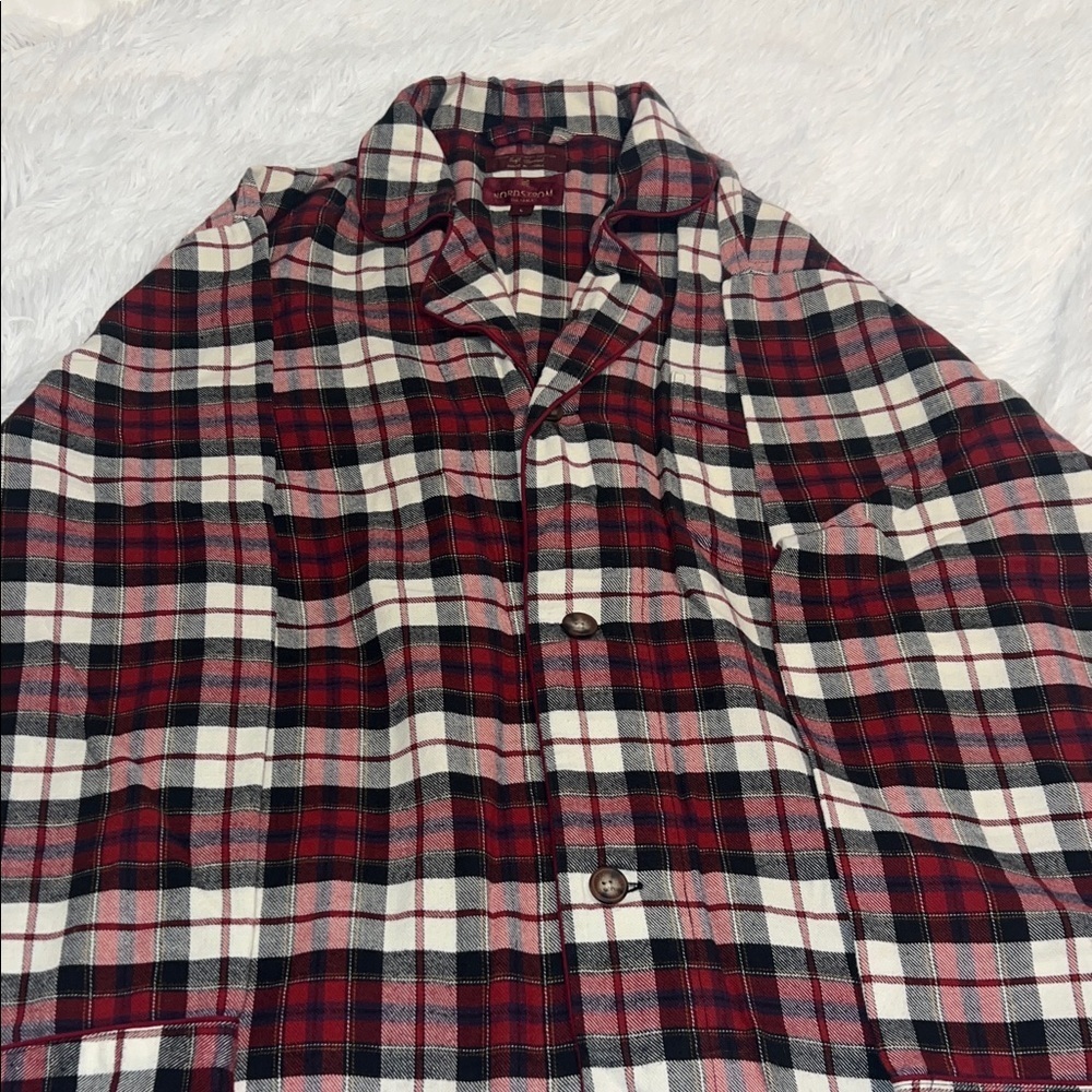Nordstrom men’s large pajama shirt